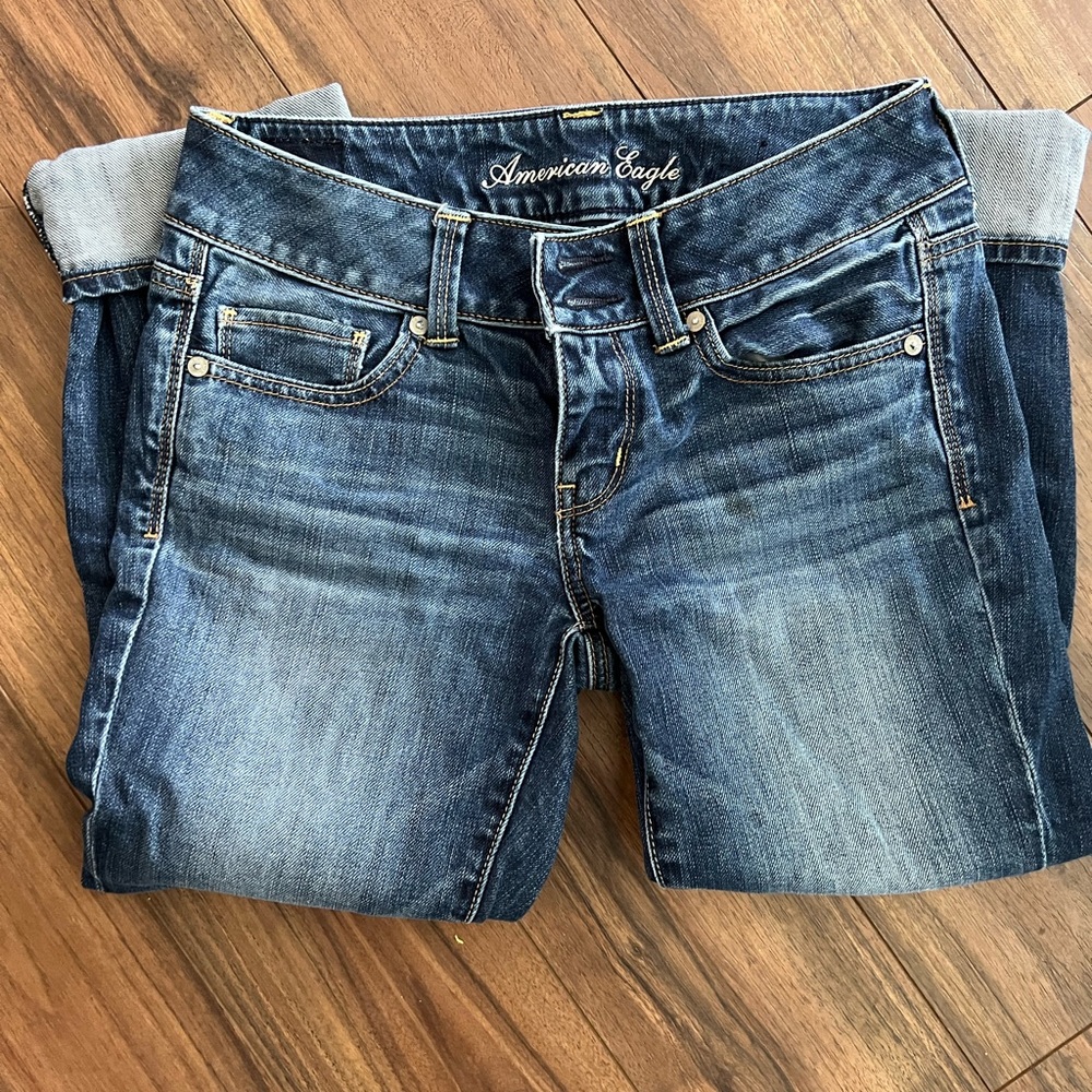 American Eagle Cropped Jeans